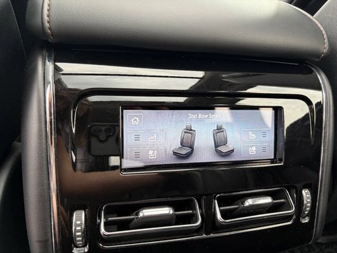 Used 2021 Lincoln Aviator Reserve AWD/4WD image 35