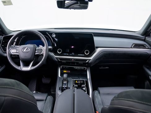 Used 2025 Lexus TX 350 AWD image 9