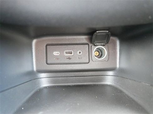 Used 2020 Chevrolet Equinox LT image 20