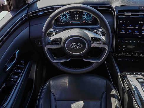 Used 2022 Hyundai Tucson Limited image 17