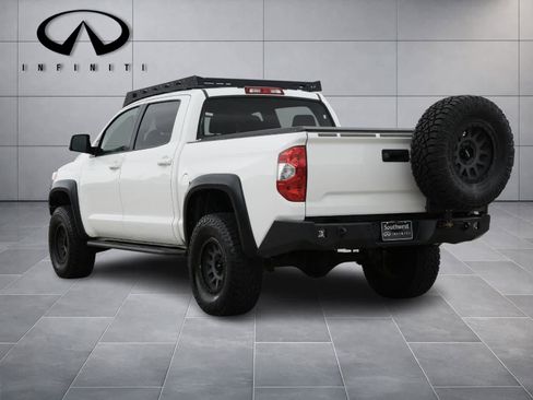 Used 2018 Toyota Tundra Platinum AWD/4WD image 4