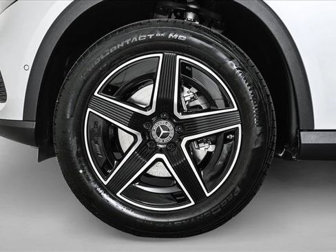 New 2026 Mercedes-Benz GLC 300 4MATIC image 25