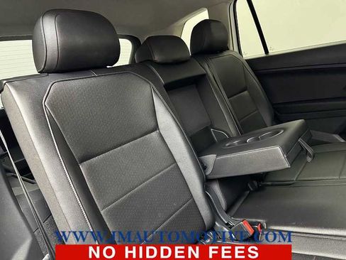 Used 2018 Volkswagen Tiguan SE FWD image 20