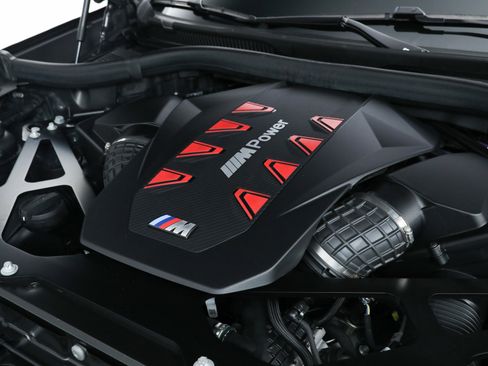 Used 2025 BMW X6 M Competition w/ Executive Package image 37