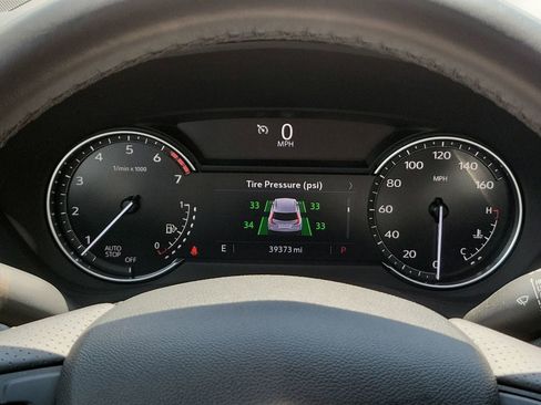 Certified 2023 Cadillac XT4 Sport FWD image 12
