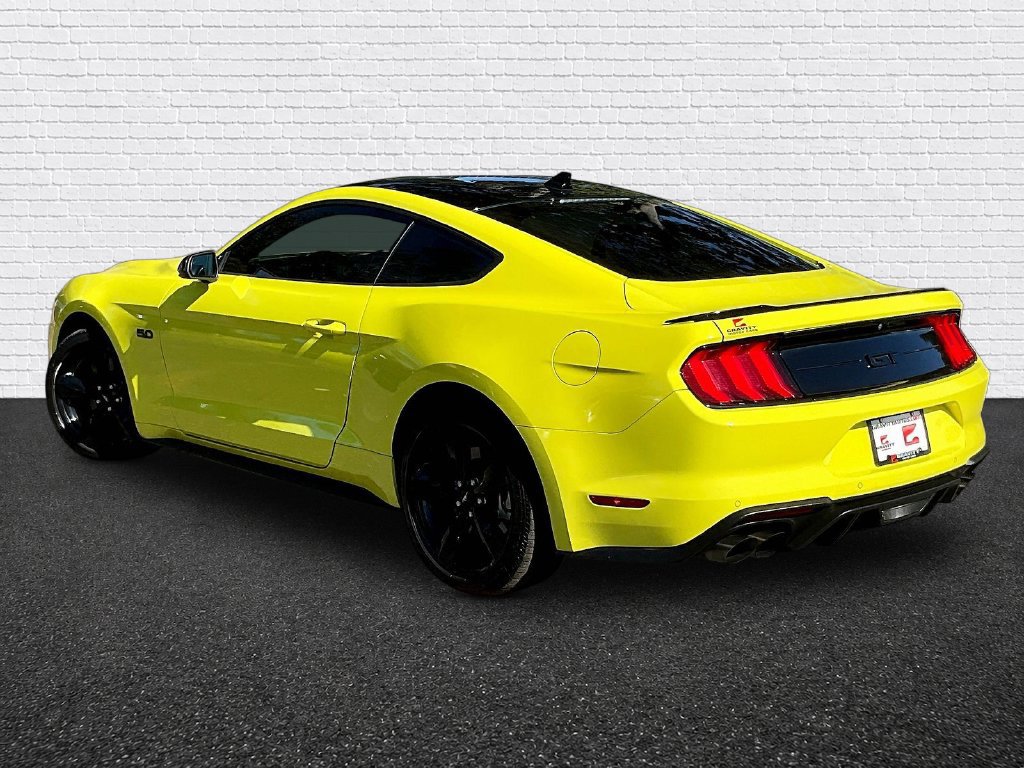 Used 2021 Ford Mustang GT Premium w/ Black Accent Package RWD image 3