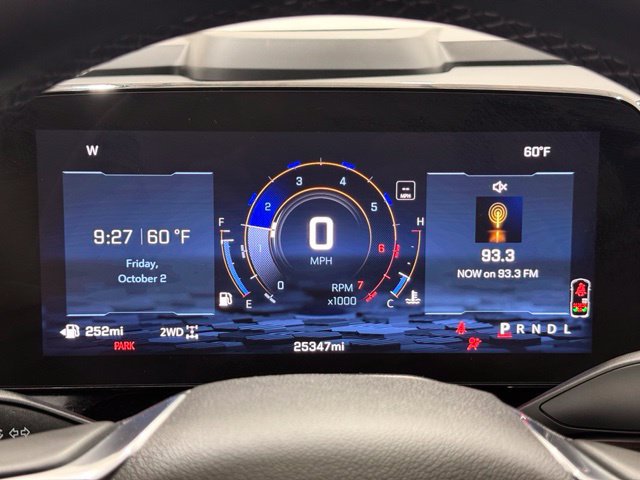 Used 2025 Chevrolet Suburban Z71 AWD/4WD image 36