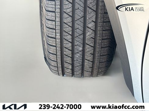 New 2026 Kia Sorento LX image 40