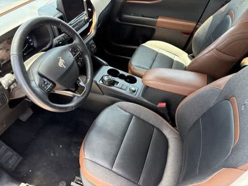 Used 2022 Ford Bronco Sport Outer Banks w/ Tech Package AWD/4WD image 9