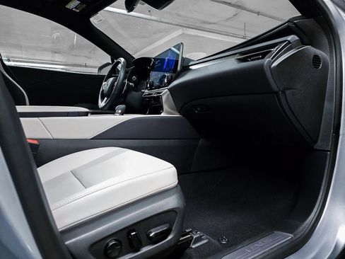 Used 2024 Lexus RX 350 Premium Plus image 37