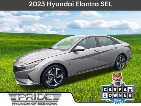 Used 2023 Hyundai Elantra SEL w/ Convenience Package image 1