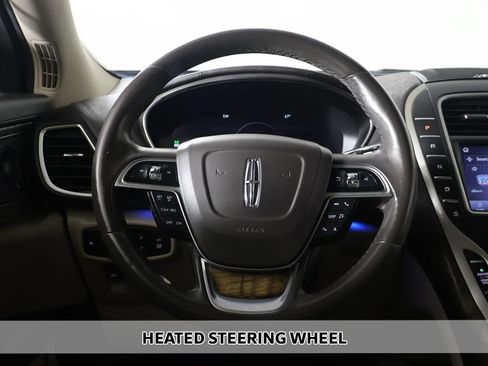 Used 2020 Lincoln Nautilus Reserve AWD/4WD image 11