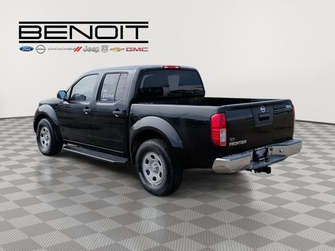 Used 2013 Nissan Frontier S image 7