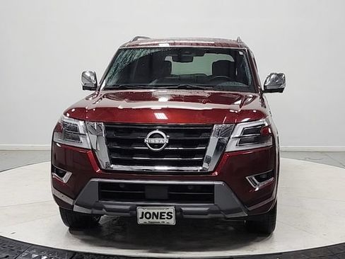 Used 2021 Nissan Armada Platinum w/ Captain's Chairs Package RWD image 2