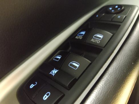 Used 2019 Dodge Journey GT FWD image 27