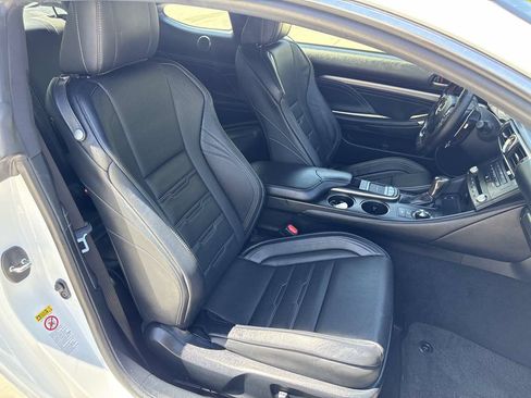 Used 2016 Lexus RC 200t RWD image 13