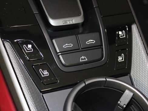 Used 2026 Porsche 911 Carrera image 35