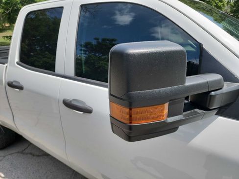 Used 2019 Chevrolet Silverado 2500 W/T AWD/4WD image 13