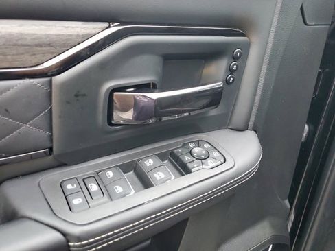 New 2026 RAM 2500 Limited image 10
