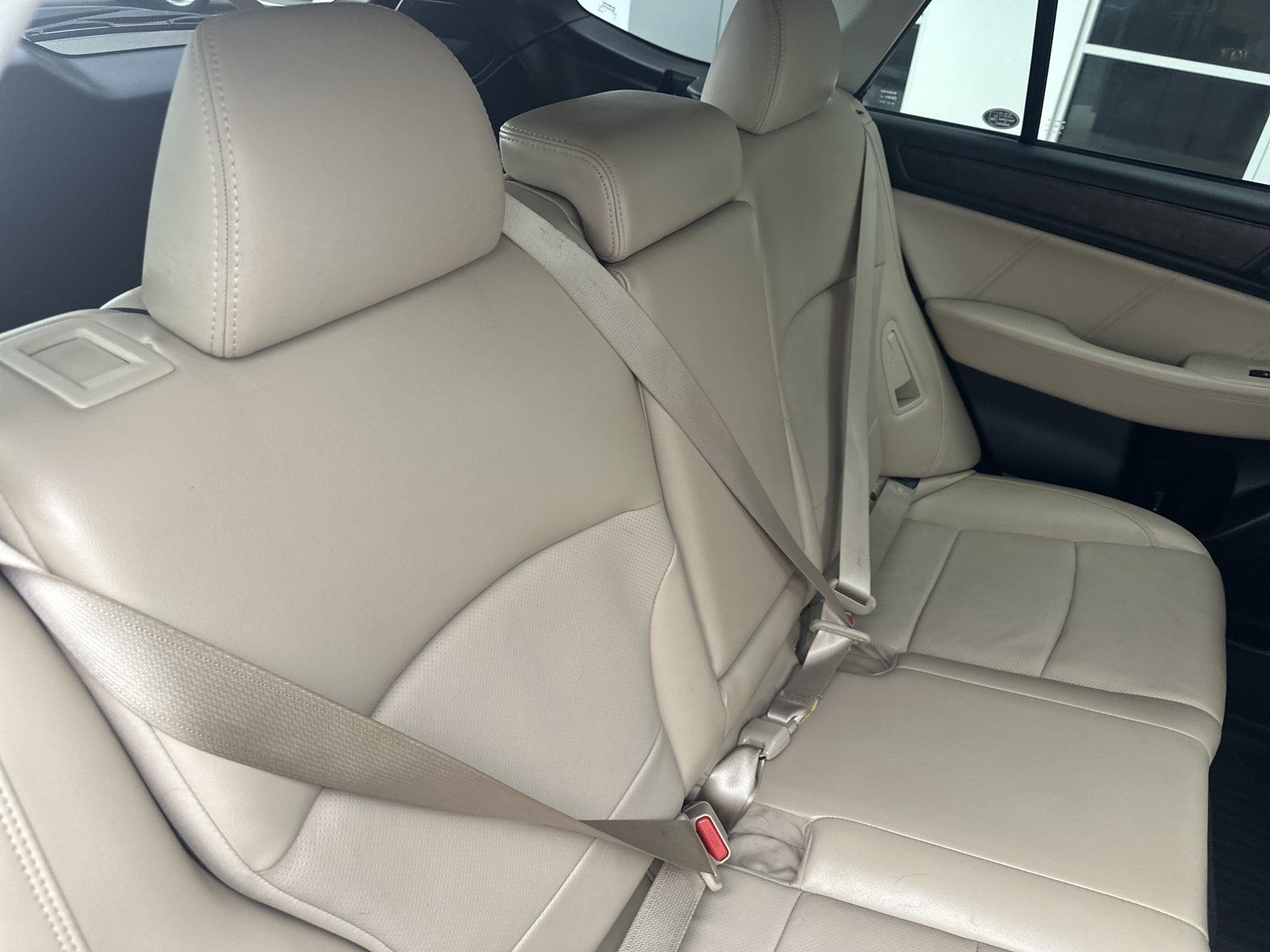 Used 2018 Subaru Outback 2.5i Limited AWD/4WD image 33