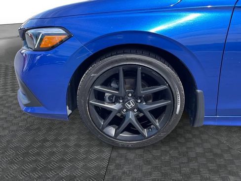 Used 2024 Honda Civic Sport image 14
