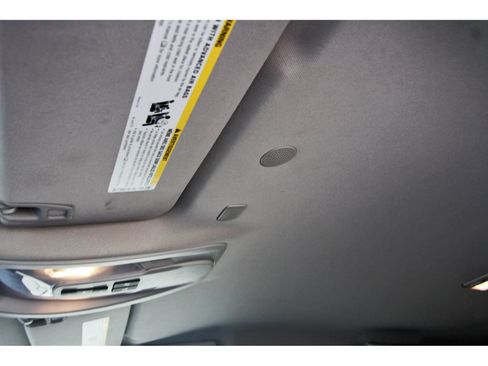 Used 2017 GMC Terrain SLE FWD image 29
