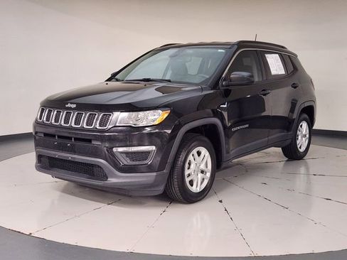 Used 2019 Jeep Compass Sport FWD image 1