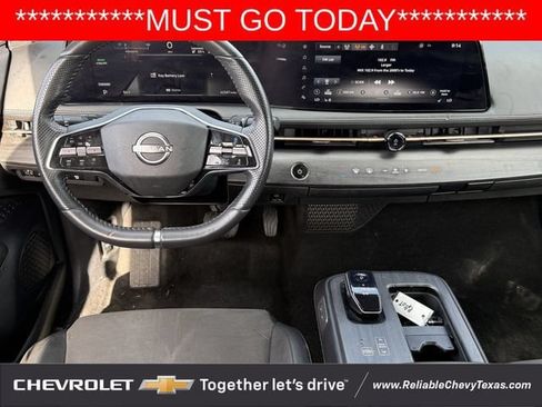 Used 2023 Nissan Ariya AWD image 12