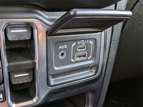 Used 2021 Jeep Wrangler Unlimited Sport image 21