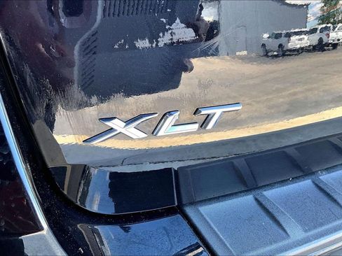 Used 2020 Ford Explorer XLT w/ Comfort Package AWD/4WD image 34
