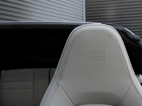 Used 2024 Porsche 911 Targa 4S image 18