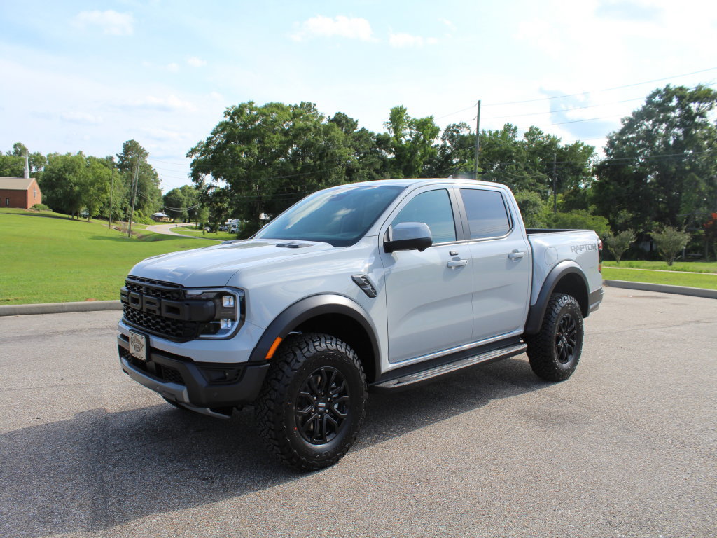 Used 2026 Ford Ranger Raptor AWD/4WD image 1