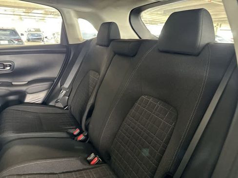 Used 2023 Honda HR-V LX image 21