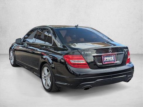 Used 2013 Mercedes-Benz C 300 Sport image 8