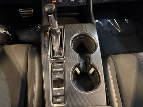 Used 2022 Honda Civic Sport image 21