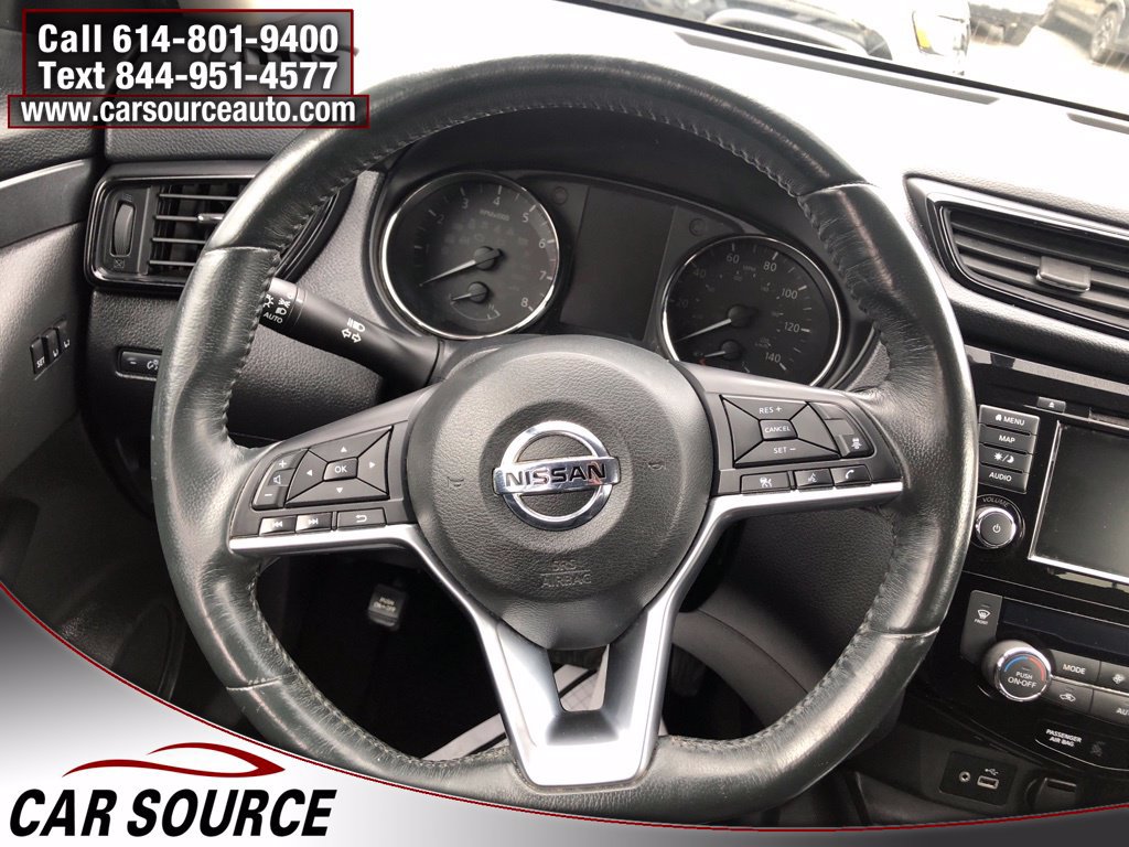 Used 2018 Nissan Rogue SV w/ Premium Package AWD/4WD image 10