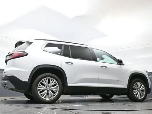 Used 2024 GMC Acadia Elevation AWD/4WD image 24