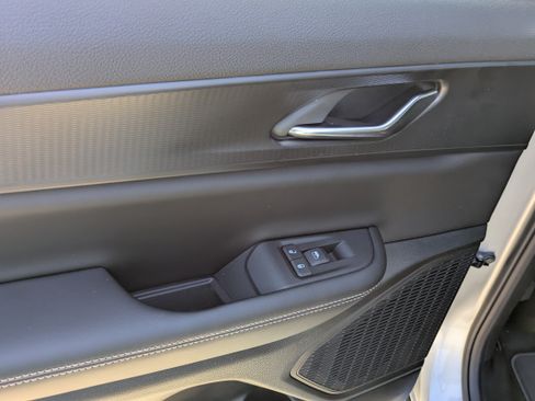 New 2026 Jeep Grand Cherokee L Laredo RWD image 14