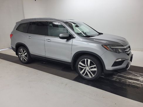 Used 2016 Honda Pilot Elite image 11