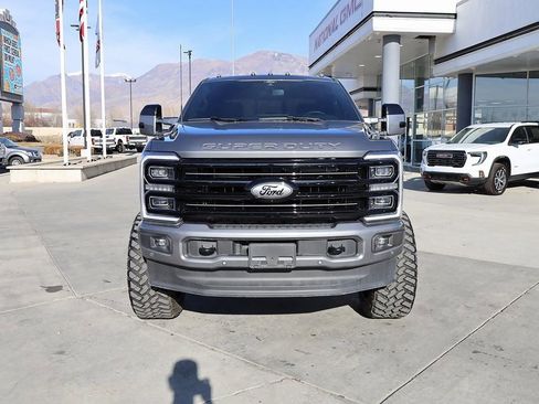 Used 2025 Ford F350 Platinum AWD/4WD image 9