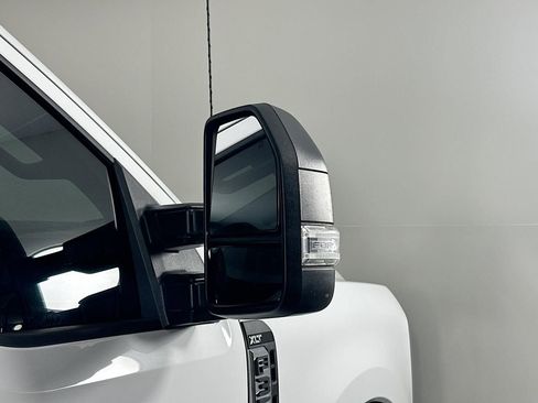 Used 2024 Ford F350 XLT image 16