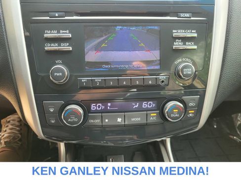 Used 2013 Nissan Altima 2.5 SL w/ 2.5 Moonroof Pkg FWD image 29