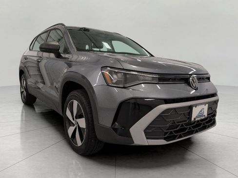 Used 2026 Volkswagen Taos S AWD/4WD image 1