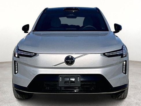 Certified 2025 Volvo EX90 Ultra image 6