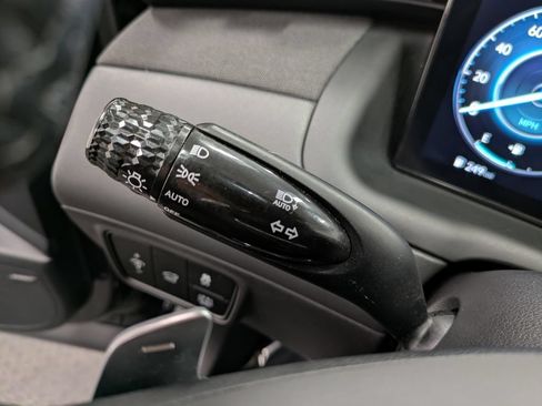 Certified 2022 Hyundai Tucson Limited AWD/4WD image 17