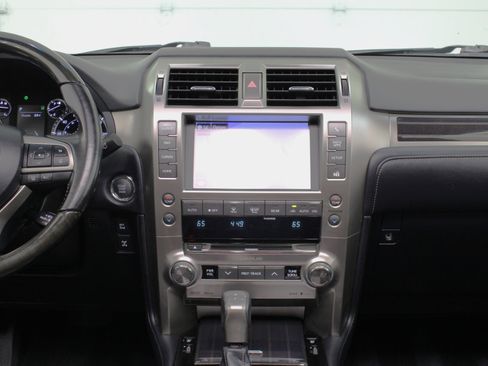 Used 2020 Lexus GX 460 Premium image 57