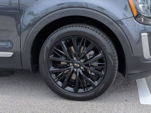 Used 2020 Kia Telluride SX w/ Towing Package FWD image 11