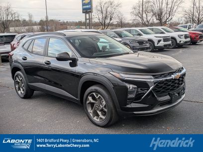 Used 2025 Chevrolet Trax LT w/ LT Convenience Package