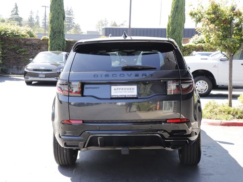 Certified 2025 Land Rover Discovery Sport Dynamic SE AWD/4WD image 5