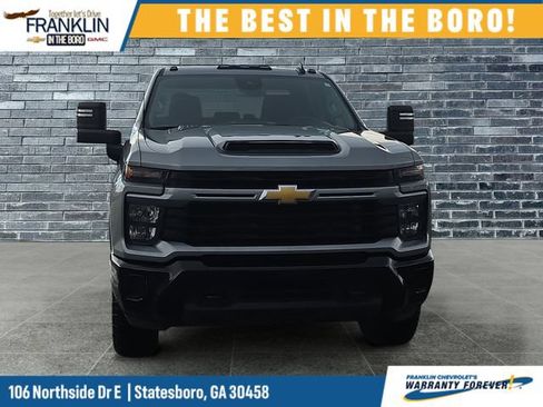 Used 2026 Chevrolet Silverado 2500 Custom w/ Custom Value Package AWD/4WD image 9